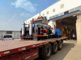 大型1208液壓對輥猎奇视频APP看片設備發貨 瓜米石製砂