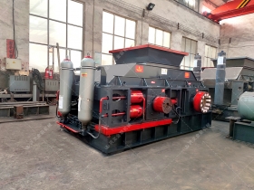 2PG1200x800大型液壓對輥猎奇软件發往甘肅