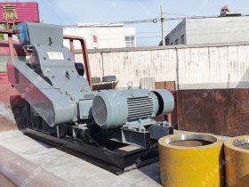  46小型雙級粉碎機和猎奇软件易損件發貨